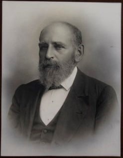https://eurekacentreballarat.com.au/wp-content/uploads/2025/04/1-Levinson.jpg