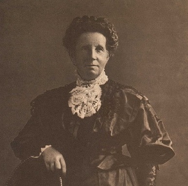 https://eurekacentreballarat.com.au/wp-content/uploads/2025/04/Eleanor-Lucas-CROP.jpg