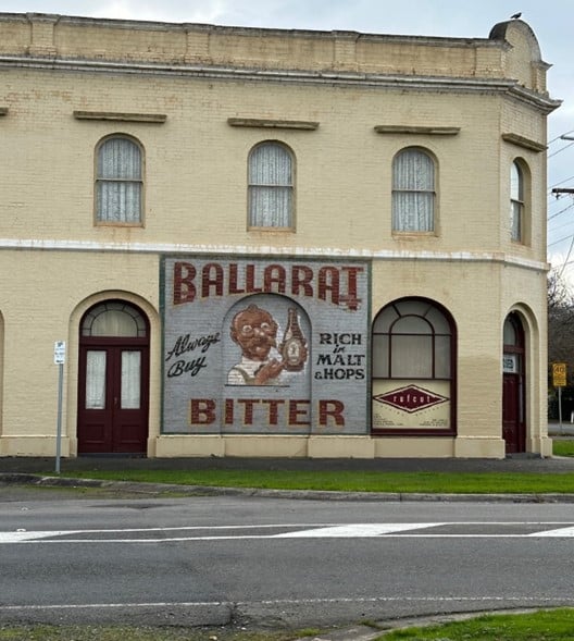 https://eurekacentreballarat.com.au/wp-content/uploads/2025/04/mural-pic_0.jpg